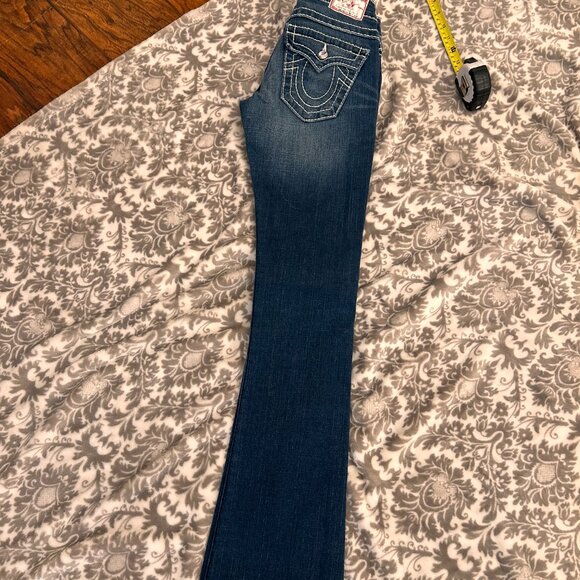 True Religion - Picture 4 of 11